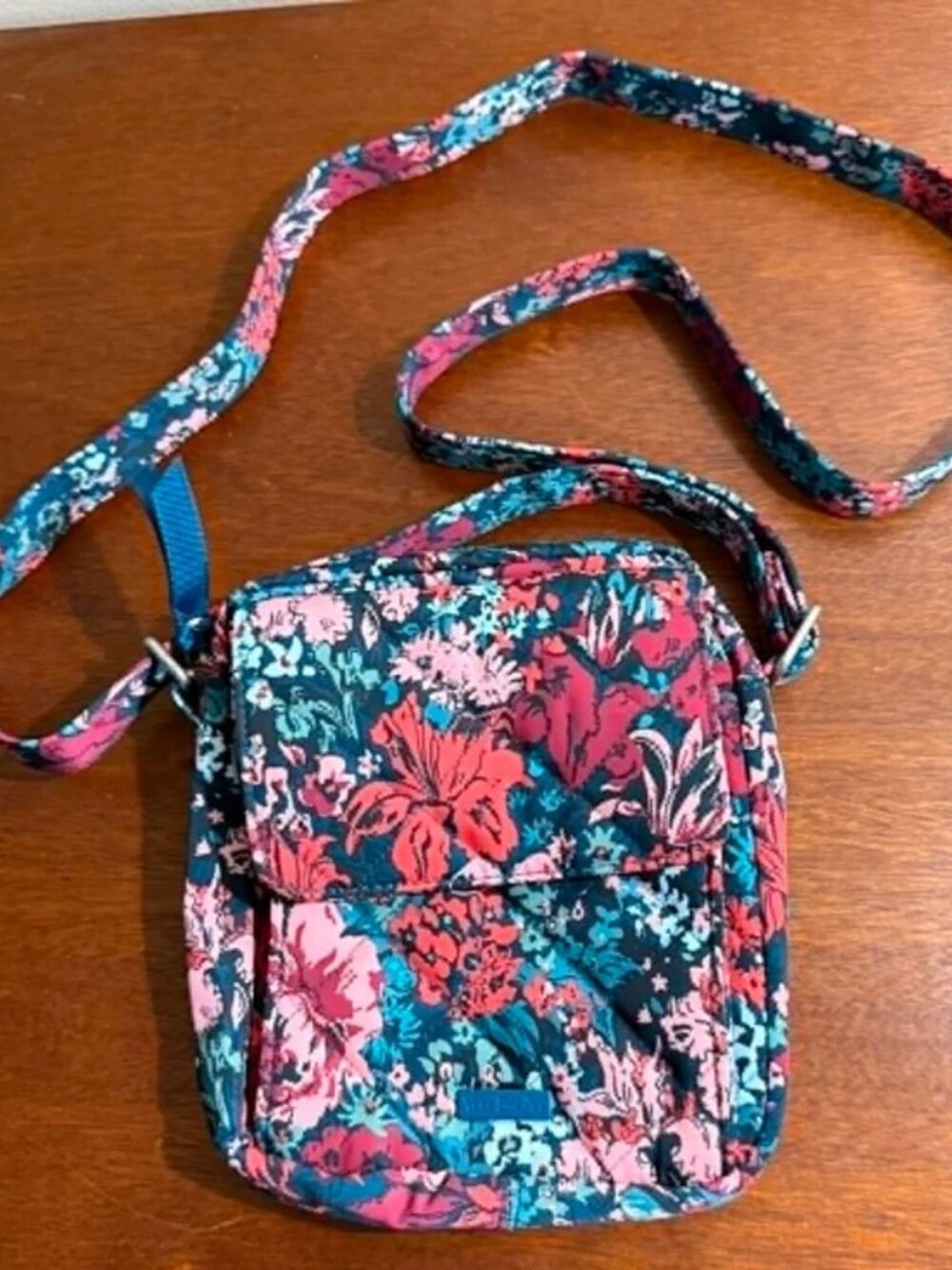 Vera Bradley Mini Hipster Crossbody purse